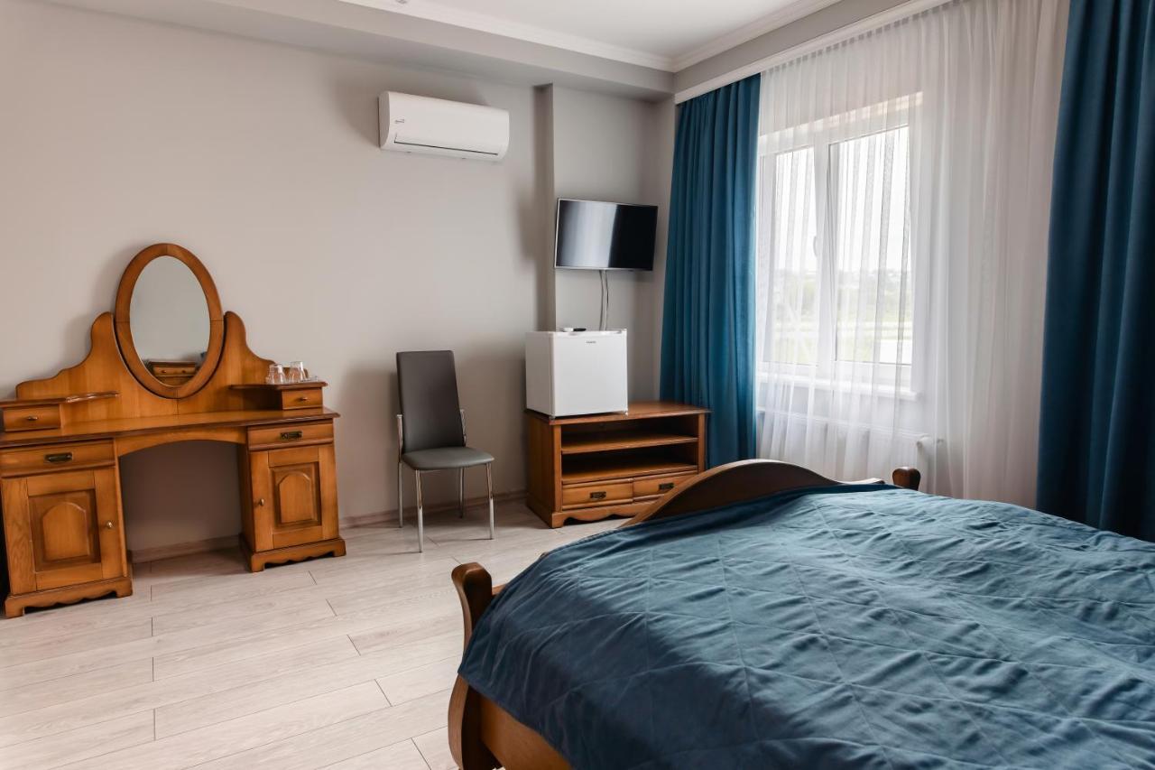 Af Trans Hotel Marshyntsi Εξωτερικό φωτογραφία